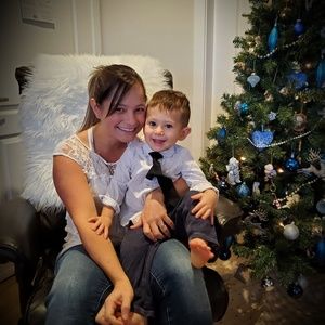 Meet your Posher, Gabriela